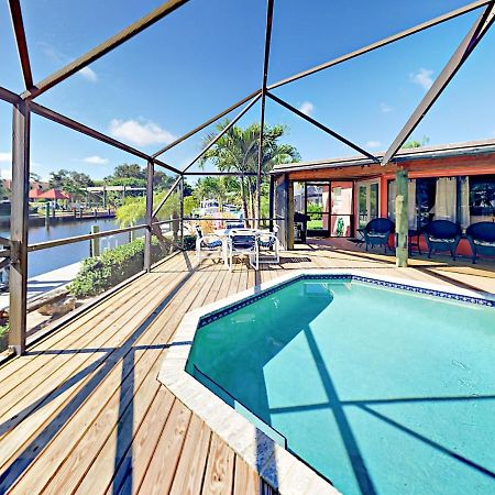 Waterfront Oasis On Private Dock, Pool, & Firepit! Villa West Palm Beach Ngoại thất bức ảnh