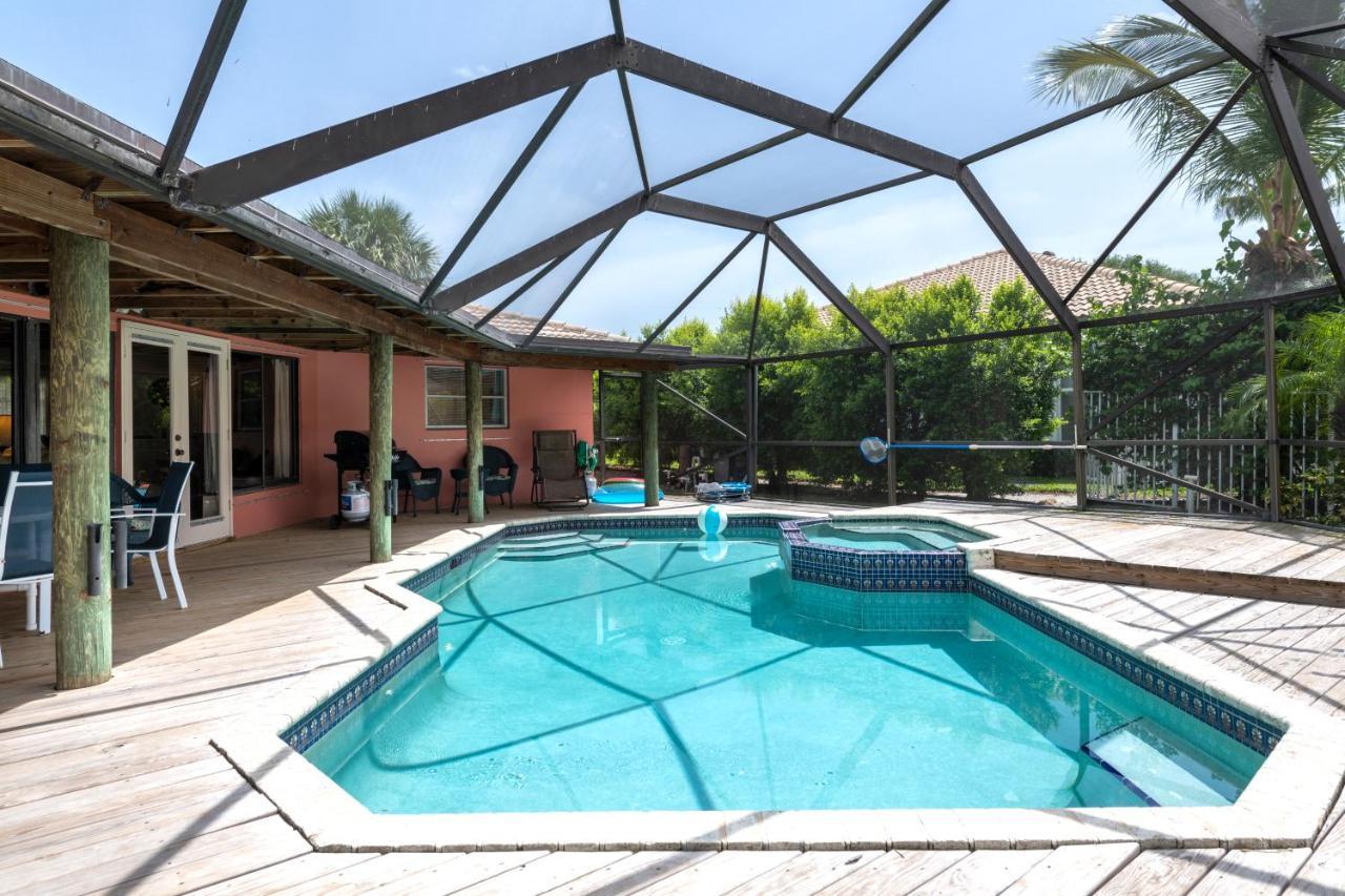 Waterfront Oasis On Private Dock, Pool, & Firepit! Villa West Palm Beach Ngoại thất bức ảnh